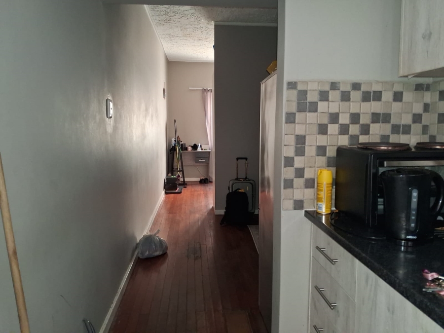 1 Bedroom Property for Sale in Quigney Eastern Cape